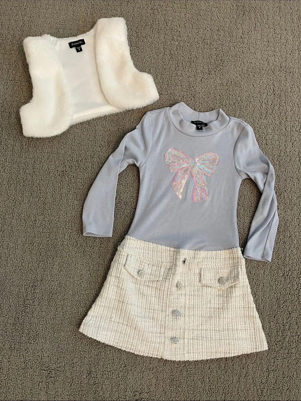 🩷 Zunie Set Light Blue Sequin Bow Long-Sleeve Cream Faux Fur Accent Vest Size 4